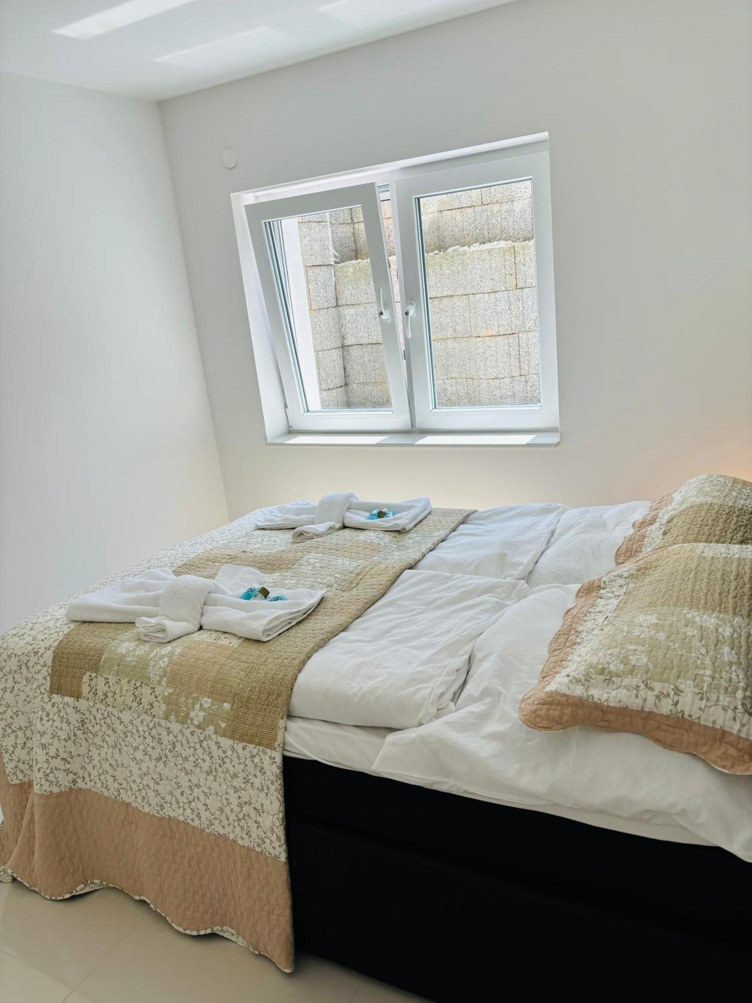 Modern Living In Hamburg-Wandsbek Self Check-In 2X Schlafzimmer 1X Schlafsofa Bagian luar foto