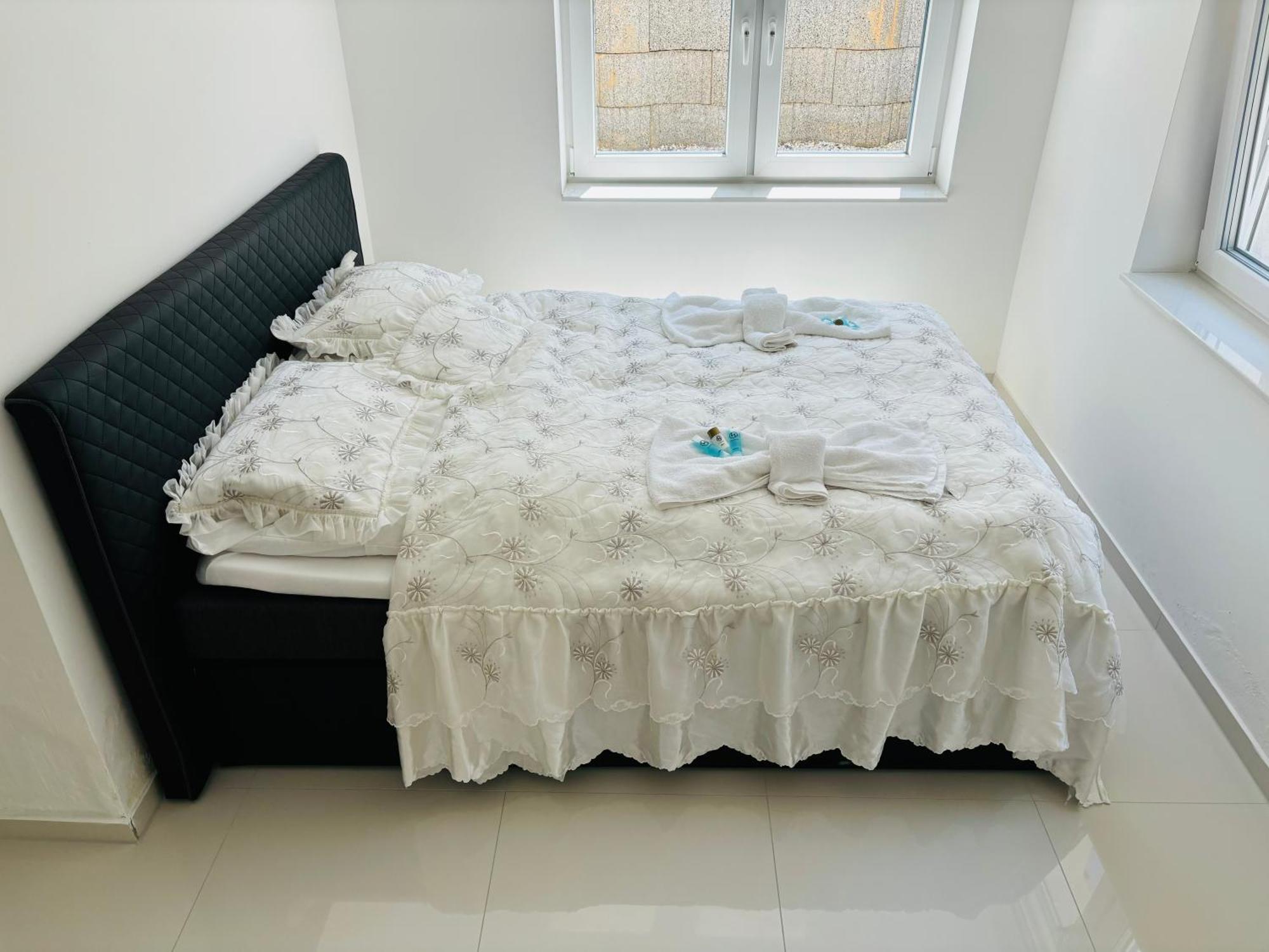 Modern Living In Hamburg-Wandsbek Self Check-In 2X Schlafzimmer 1X Schlafsofa Bagian luar foto